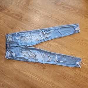 Aeropostale Norma Jean distressed jeans